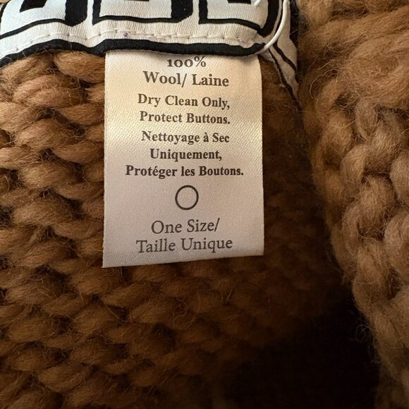 GOGO Wool Long Cardigan Tan Cream Heart - Picture 8 of 8